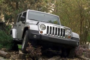 How To Wax Your Jeep’s Hardtop