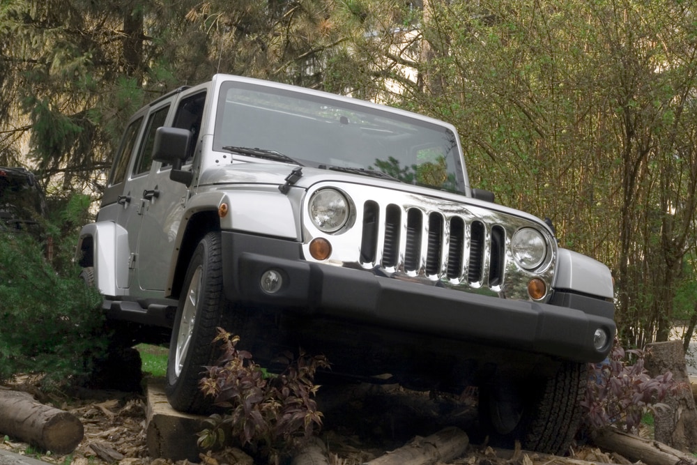 How To Wax Your Jeep's Hardtop