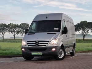 Mercedes-Benz Sprinter Van
