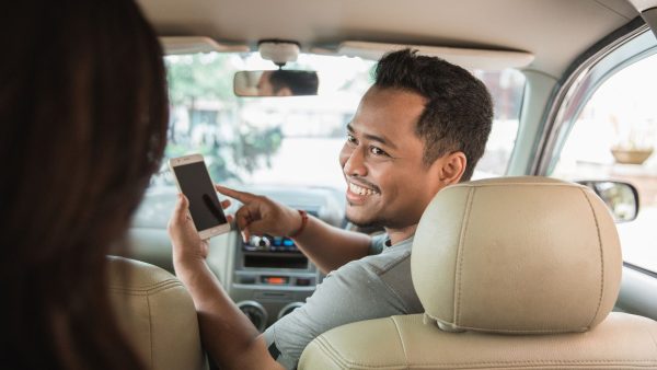 Ways To Stay Safe While Driving for Uber