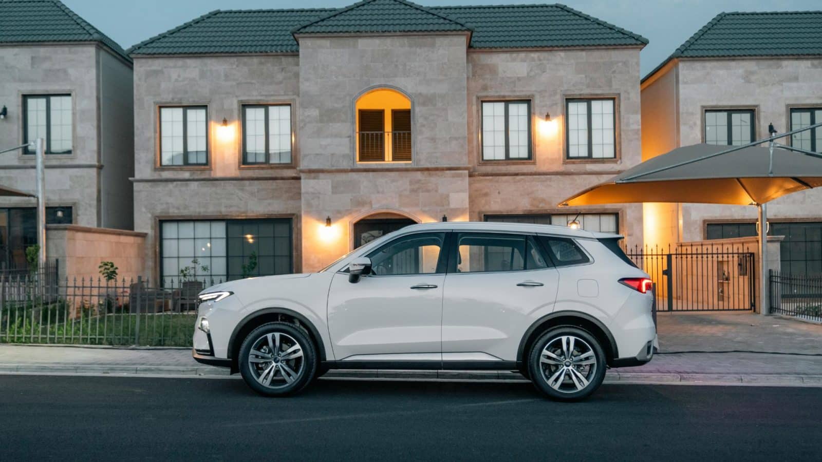 Ways To Keep Your Car Looking Brand New